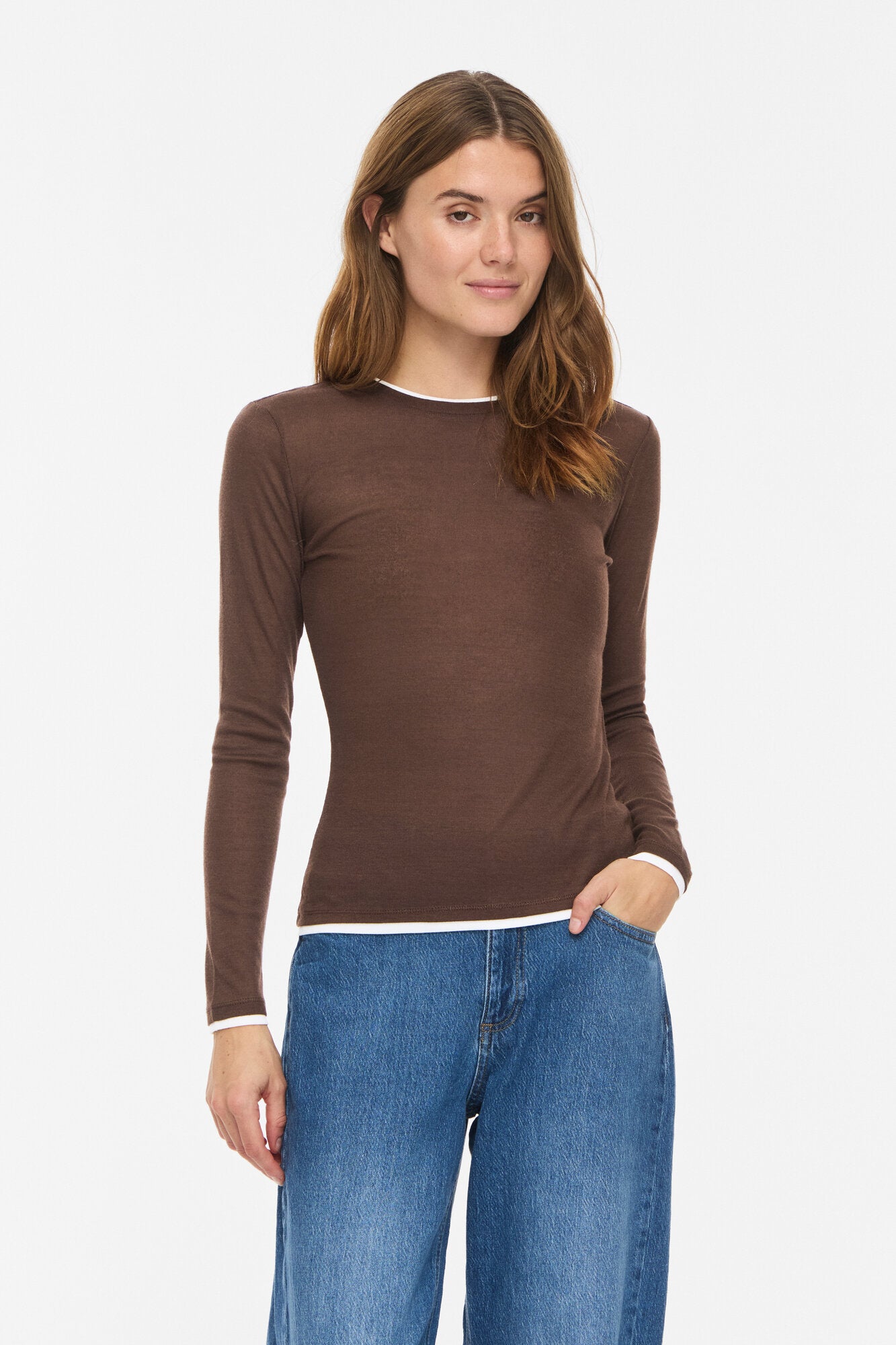Vielianne langærmet t-shirt – Coffee Bean